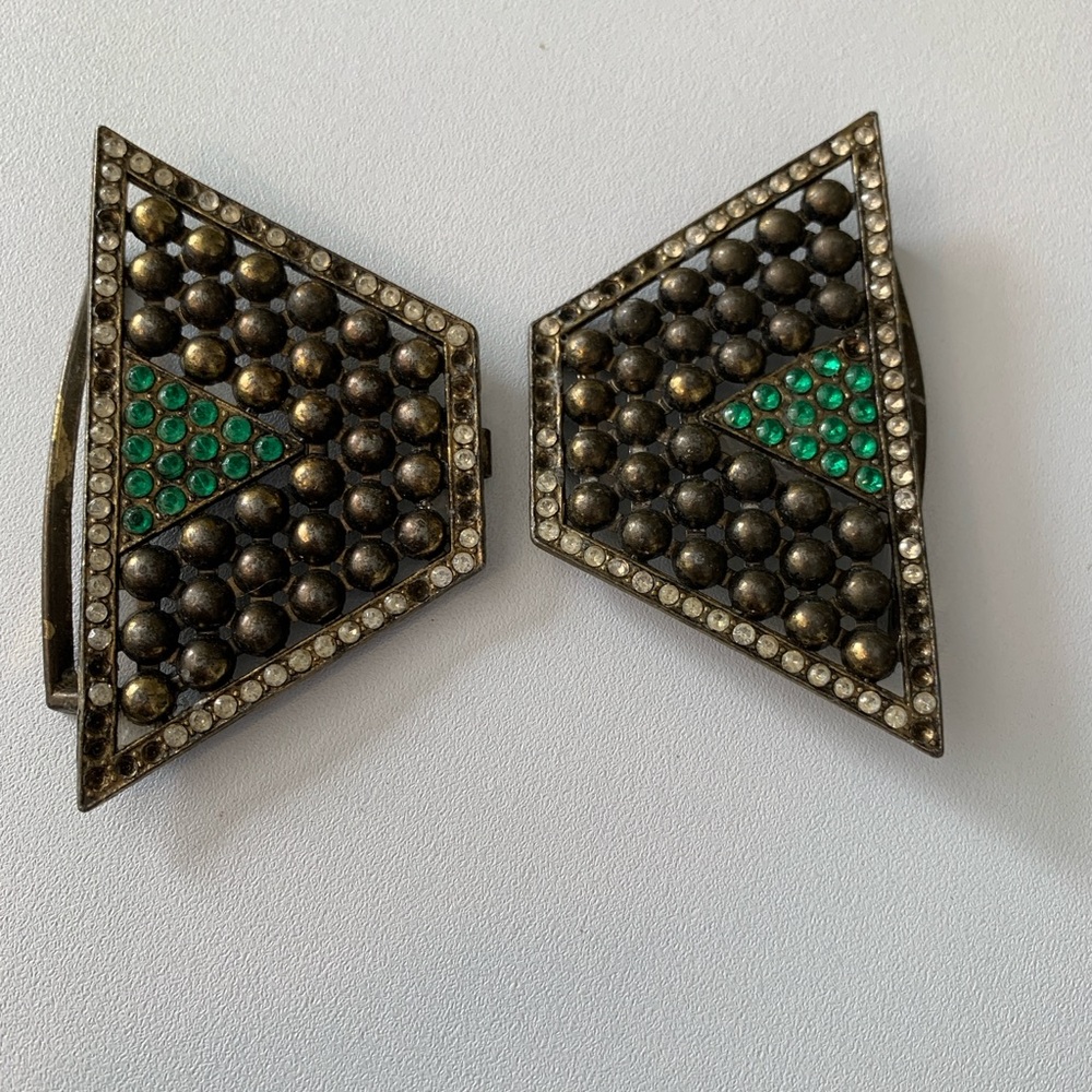 Antique or vintage Elegant Green and Gold Dress Belt Buckle for Costume Design - Picture 9 of 9